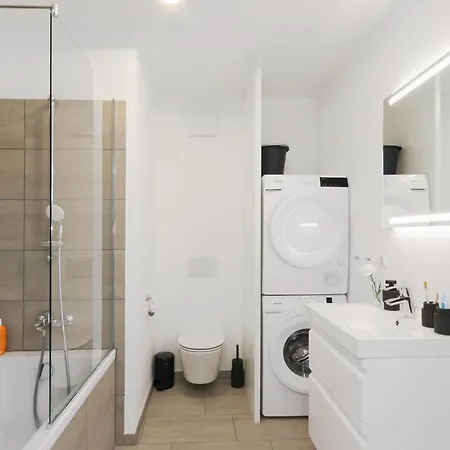 In Lembruch-duemmer With Wifi Apartment *