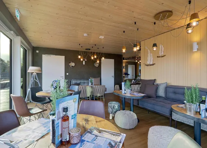 Lovely In Lembruchduemmer *